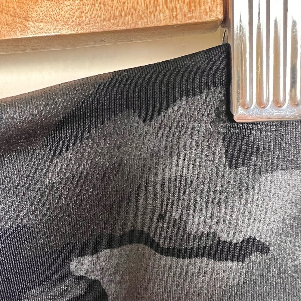 Spanx Faux Leather Camo Leggings - Picture 10 of 11